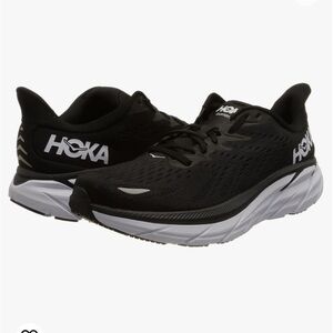 Hoka One One Clifton 8’s black and white || Women’s 8.5